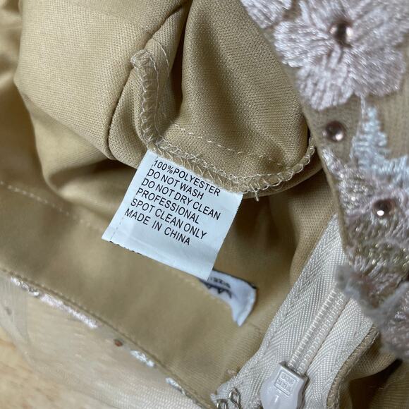 Mac Duggal NWT 67492 Long Spaghetti Strap Formal Dress Sequin Beaded Gown Size 6 - Picture 6 of 11